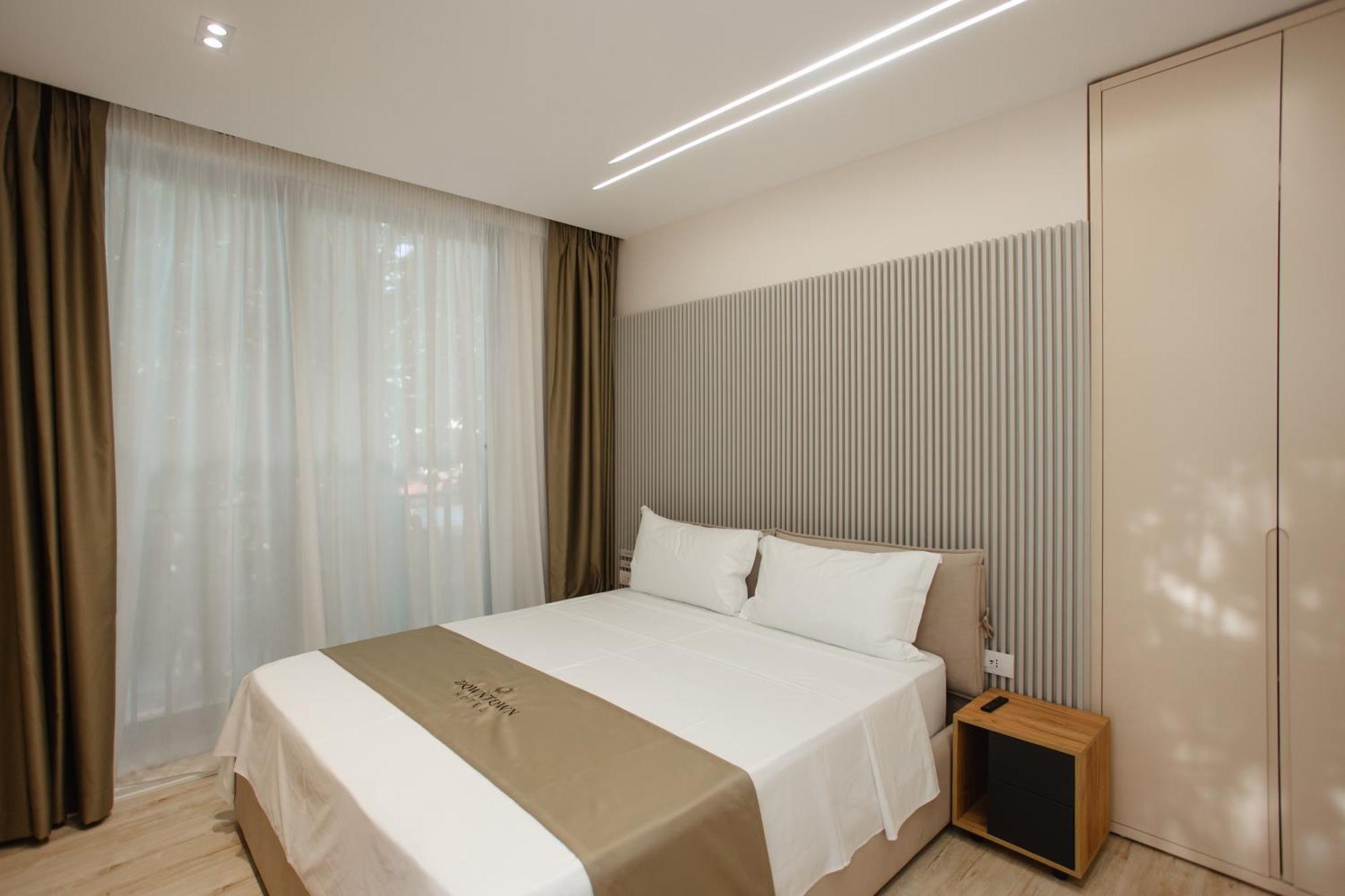 Downtown Hotel Shkoder Exterior photo